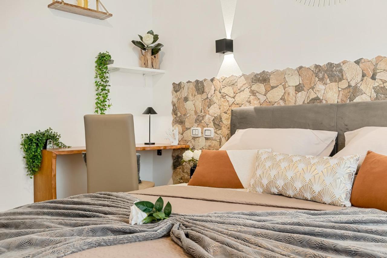 Alby Express Rooms Λα Σπέτσια Εξωτερικό φωτογραφία