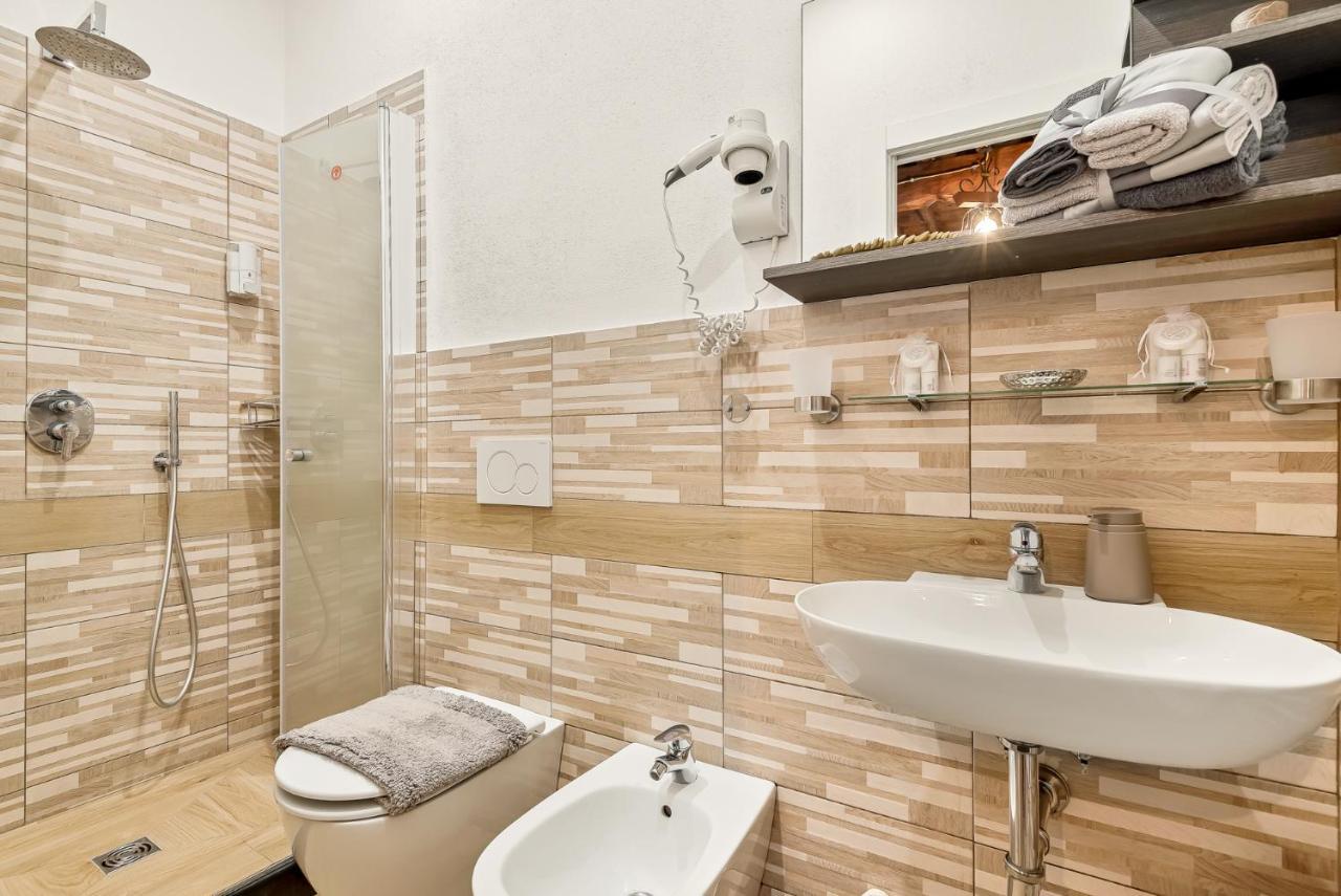 Alby Express Rooms Λα Σπέτσια Εξωτερικό φωτογραφία