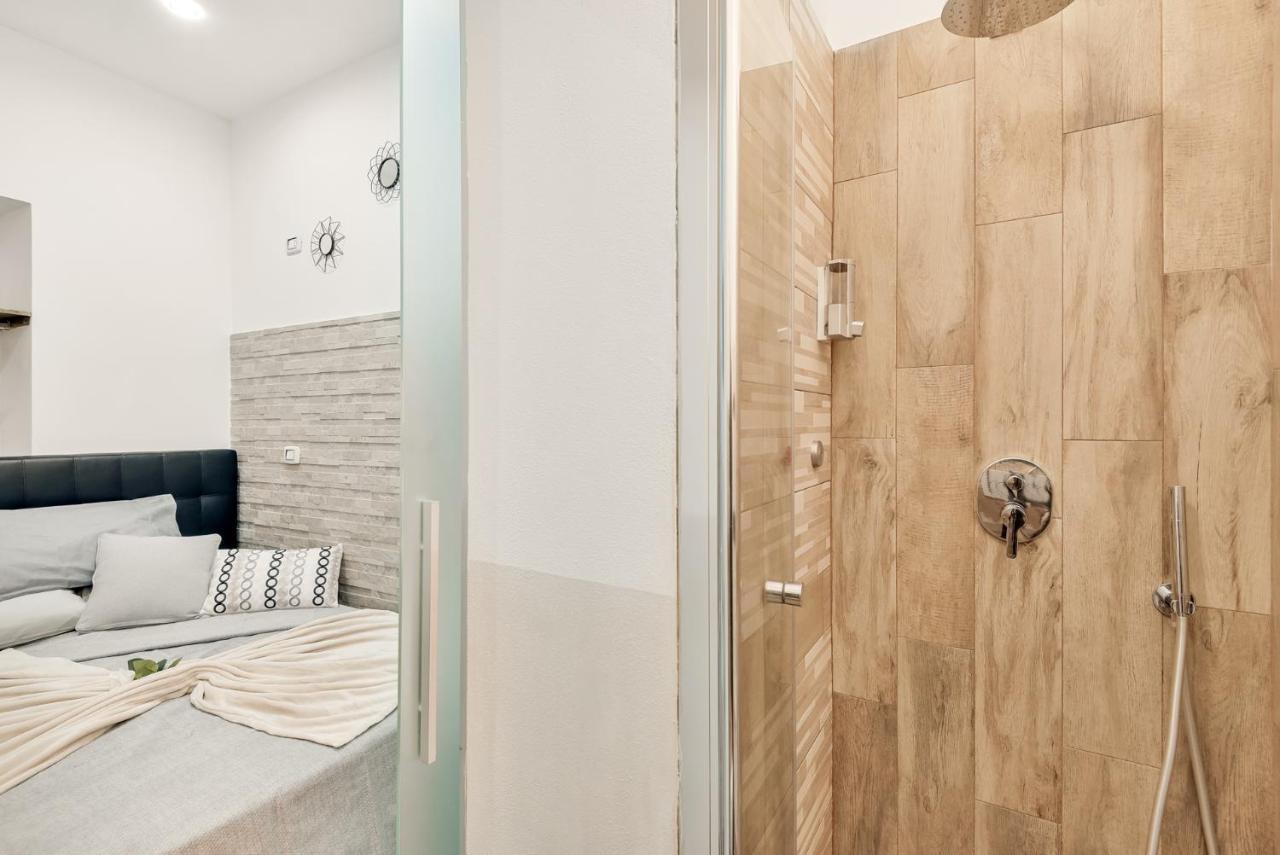 Alby Express Rooms Λα Σπέτσια Εξωτερικό φωτογραφία